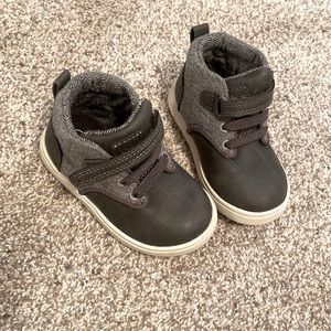 Size 6 toddler boy boot/shoe
